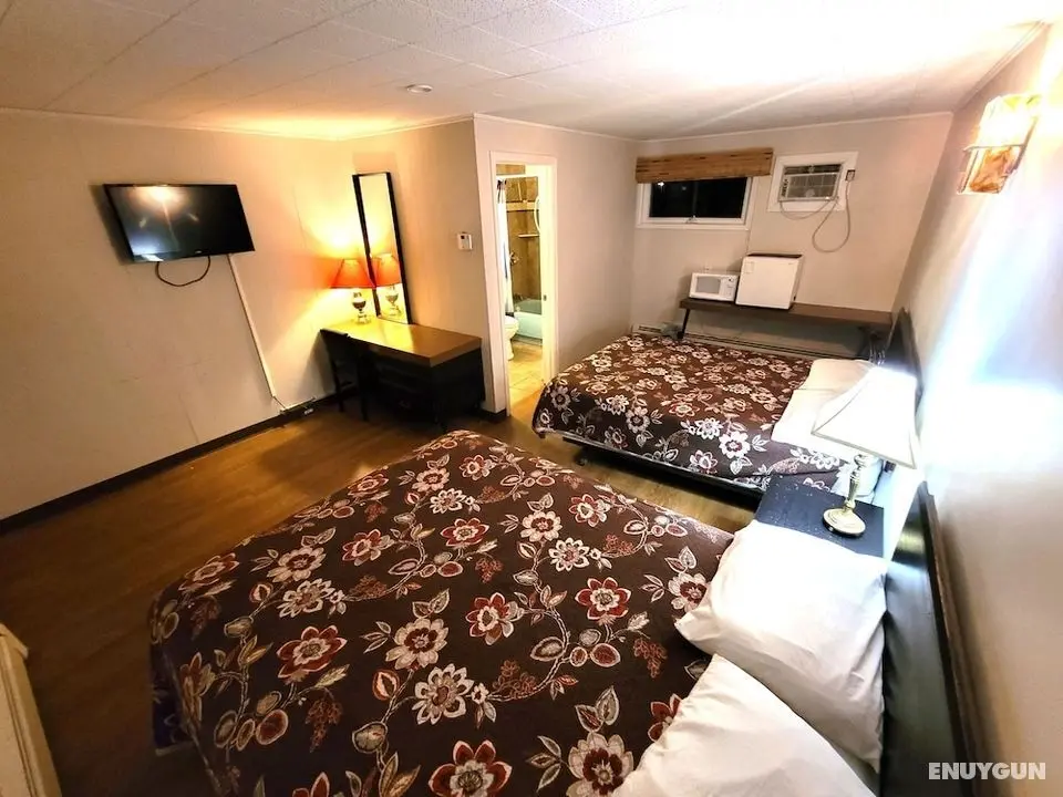 Norman Motel - Öne Çıkan Resim