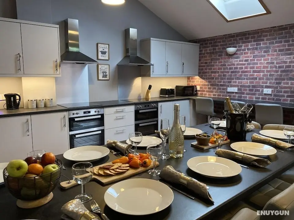 The North Wales Gathering - 9 Bedroom - EV Charging - Oda
