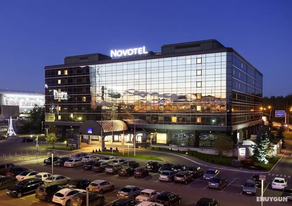 Novotel Moscow Sheremetyevo Airport - Dış Mekan