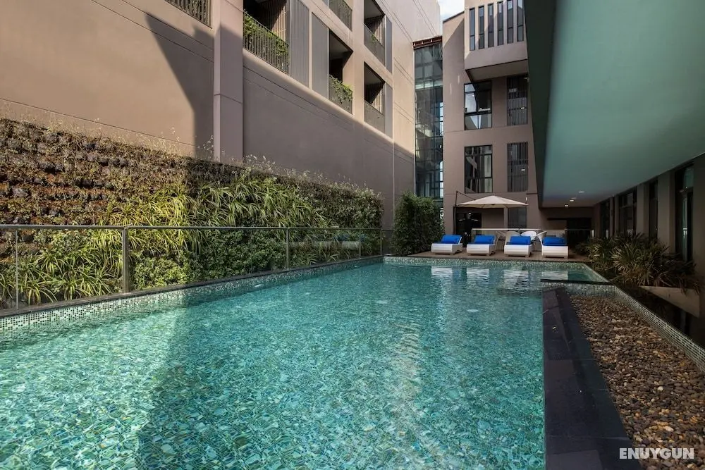 Novotel Suites Bangkok Sukhumvit 39 Hotel - Havuz