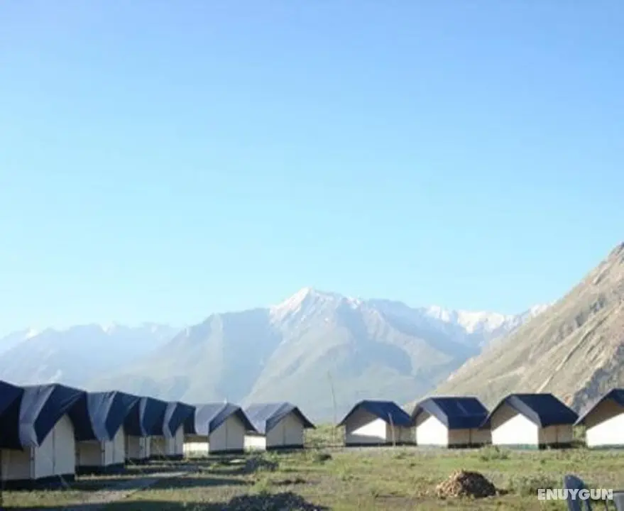 Nun Kun Camp Rangdum - Öne Çıkan Resim