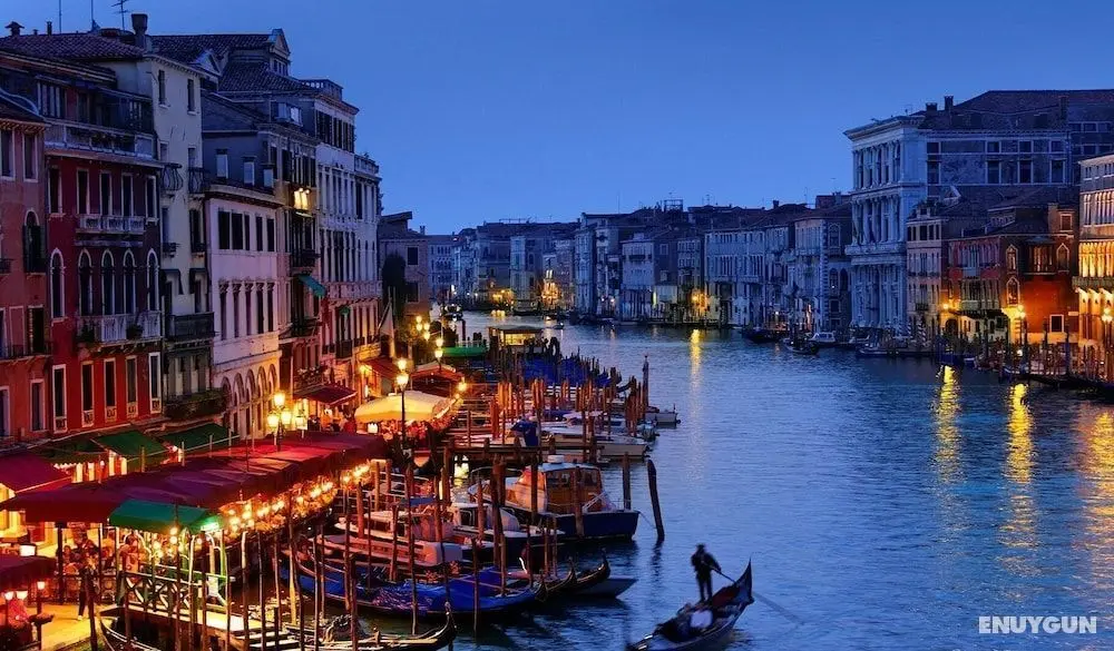 Hotel Nuova Aurora Venice - Oda Manzaraları