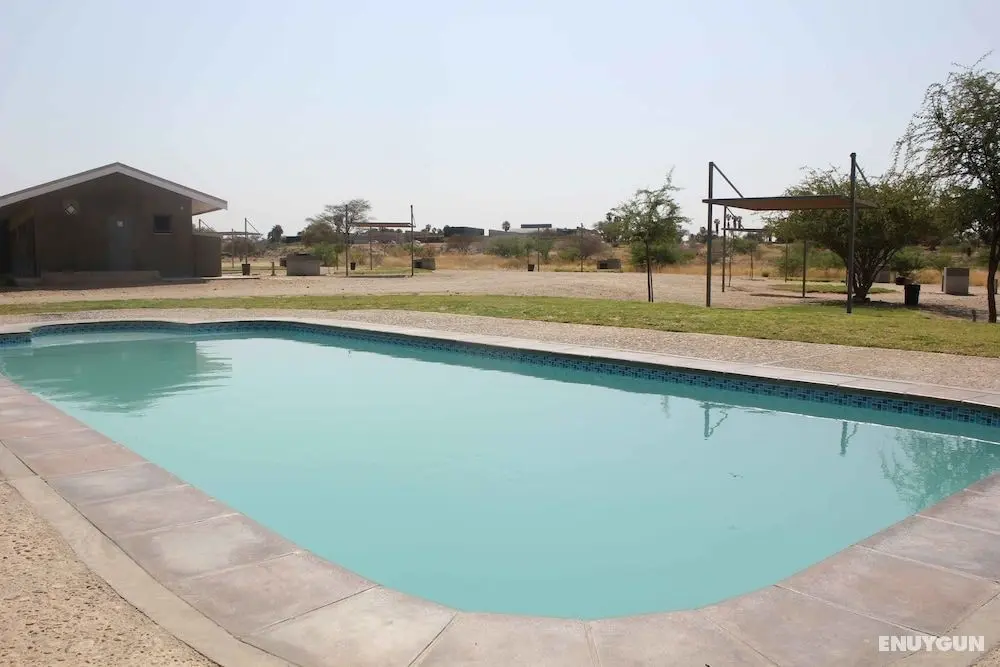 NWR Gross Barmen Resort - Havuz