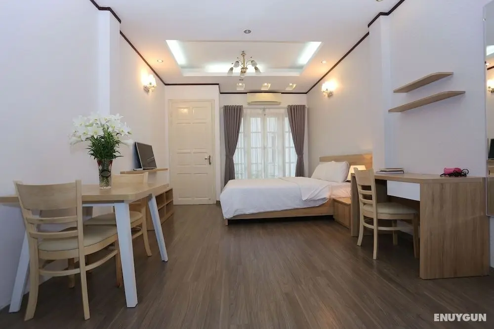 NYT Home Tay Ho No.3 - Öne Çıkan Resim