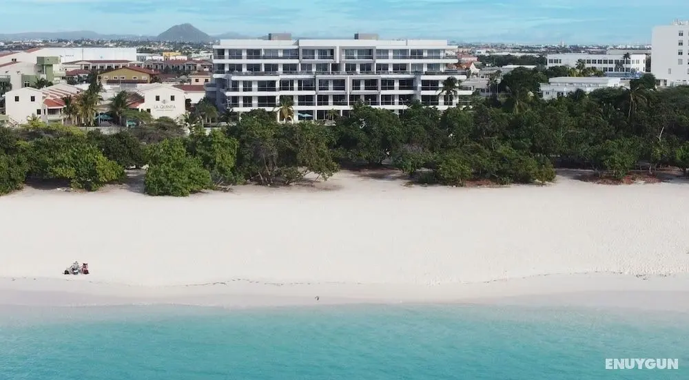 O Condominium Beachfront Residences - Öne Çıkan Resim