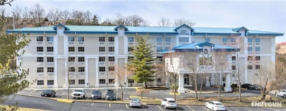 Oak Ridge at Branson - Öne Çıkan Resim