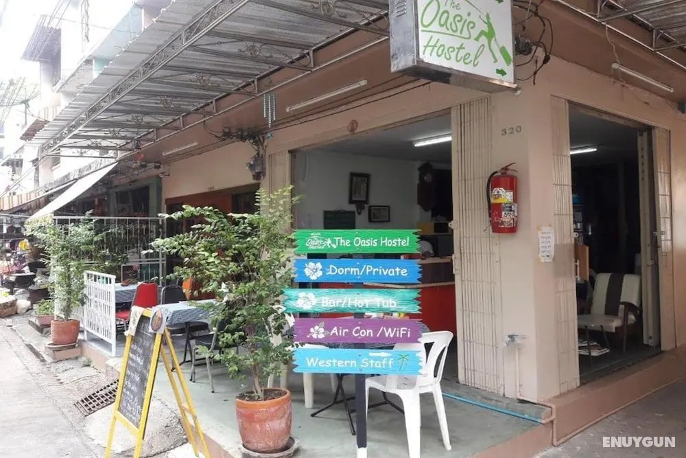 The Oasis Hostel - Adults Only - Dış Mekan
