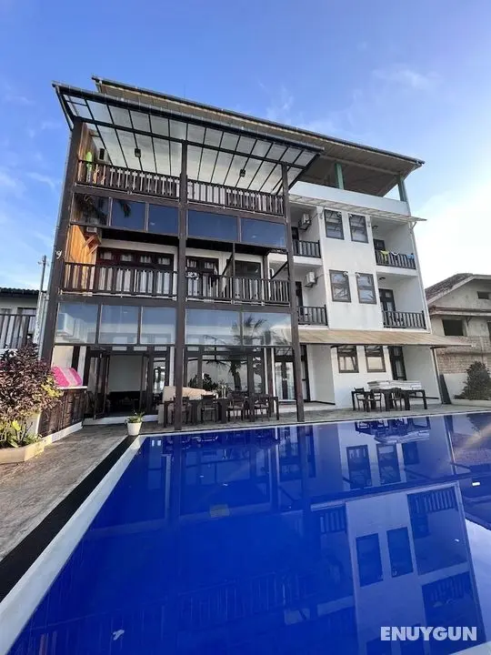 Ocean Crest - Öne Çıkan Resim