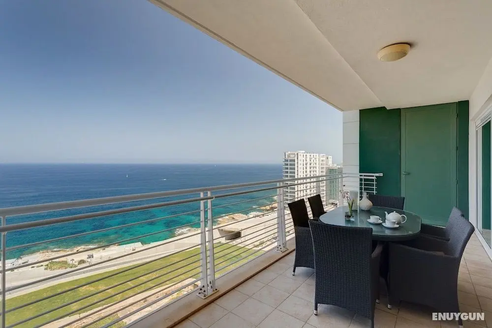 Ocean Front LUX Apartment inc Pool, Upmarket Area - Öne Çıkan Resim