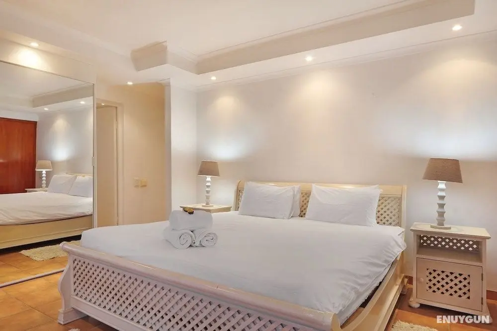Ocean View 701 - Oda