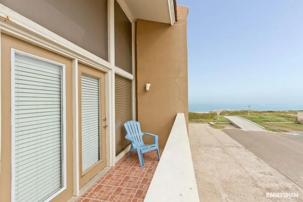 Ocean View by South Padre Condo Rentals - Oda Düzeni