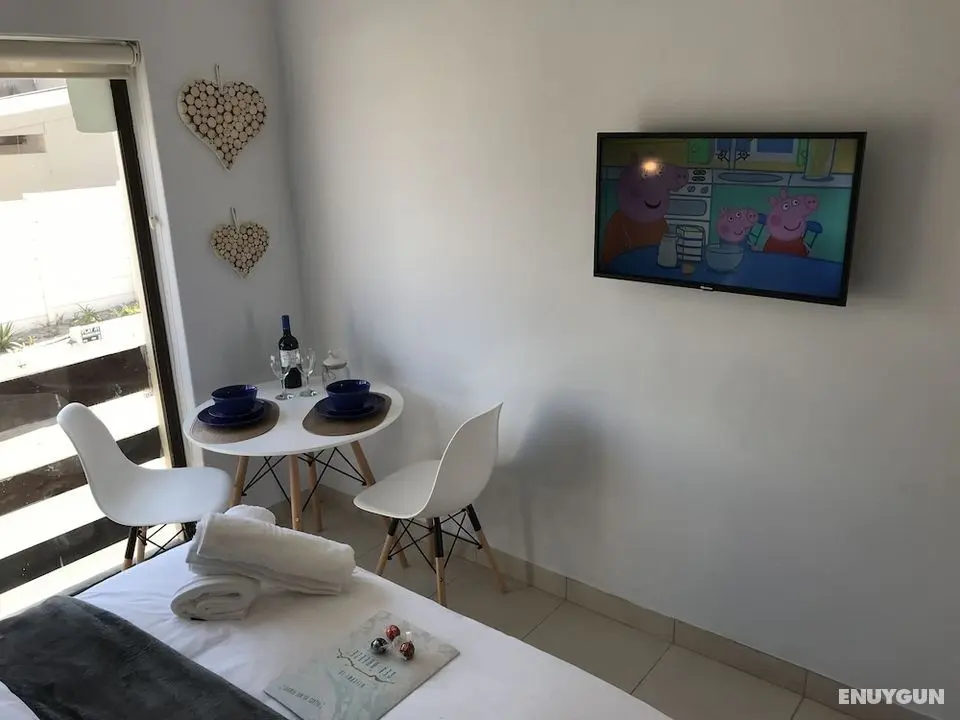 Oceans Apartment - Öne Çıkan Resim