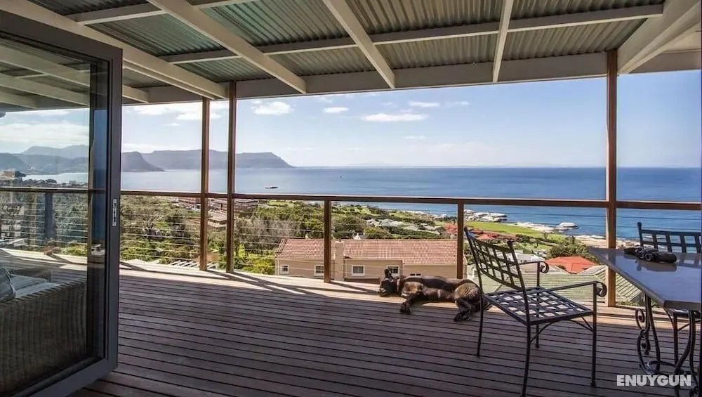 Oceans Drift Guest House - Adults Only - Oda Düzeni
