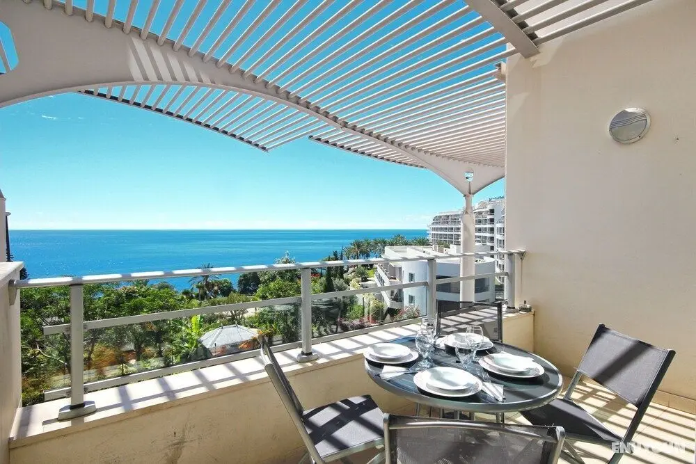 Oceanside Terrace Apartment by Holiday Rental Management - Öne Çıkan Resim