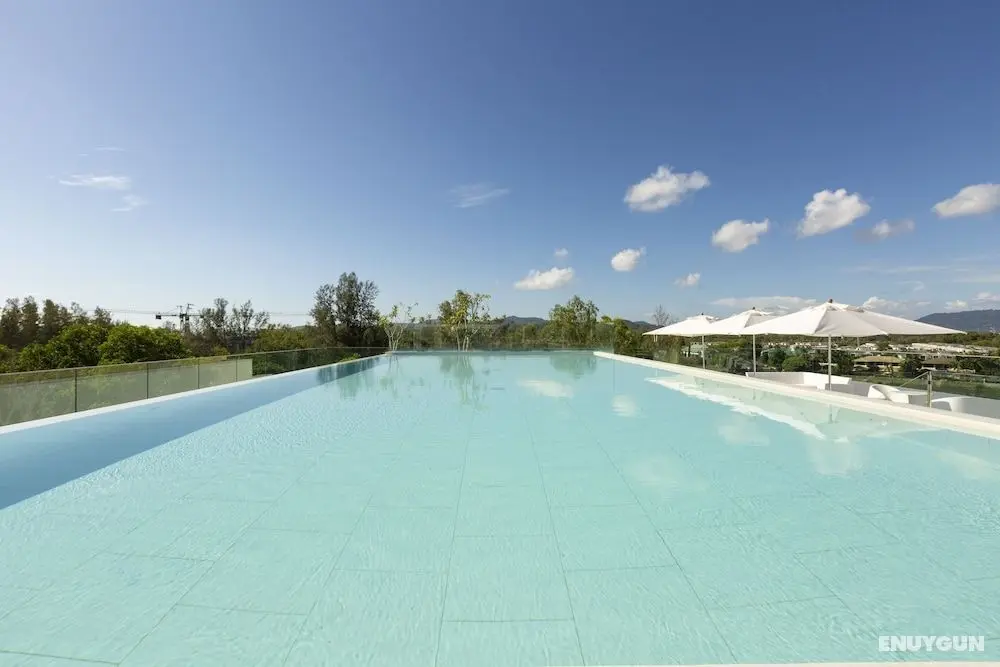 Oceanstone Phuket by Holy Cow 701 - Havuz