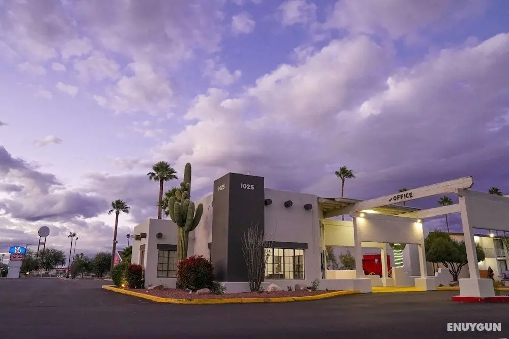 Ocotillo Apartments & Hotel - Dış Mekan