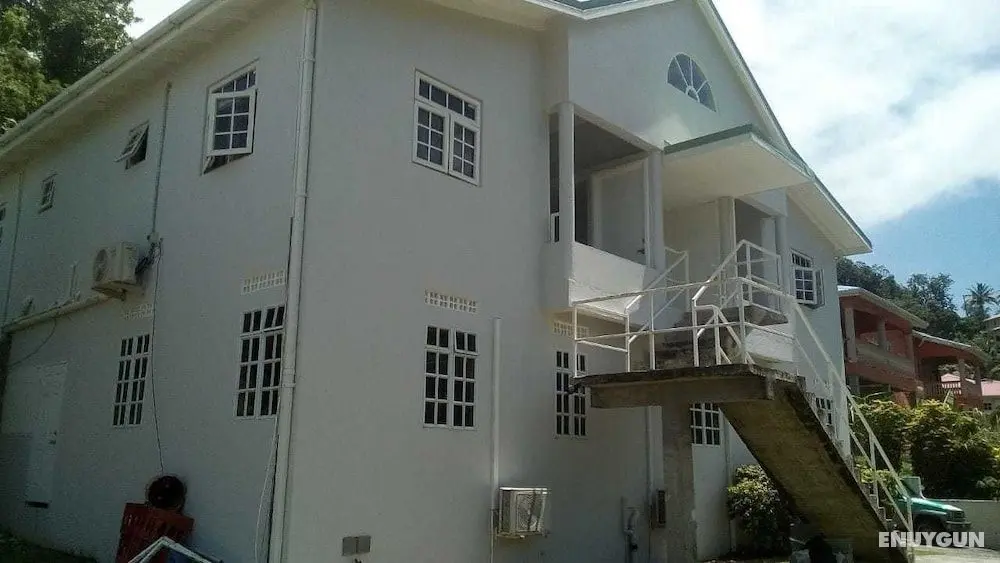 Octave's Beach Trek Apartment - Öne Çıkan Resim