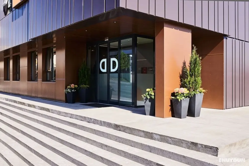 ODDSSON Hotel - Dış Mekan