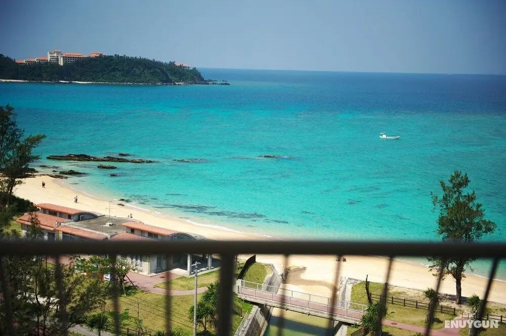 Okinawa Sun Coast Hotel - Oda Manzaraları