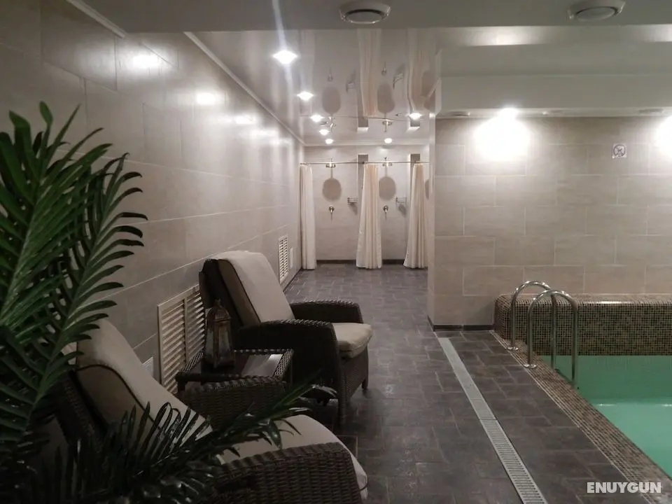 Oktyabrskaya Hotel - Öne Çıkan Resim