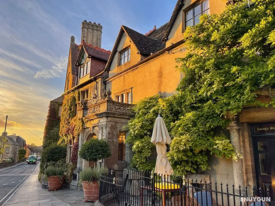 Old Bell Hotel - Öne Çıkan Resim