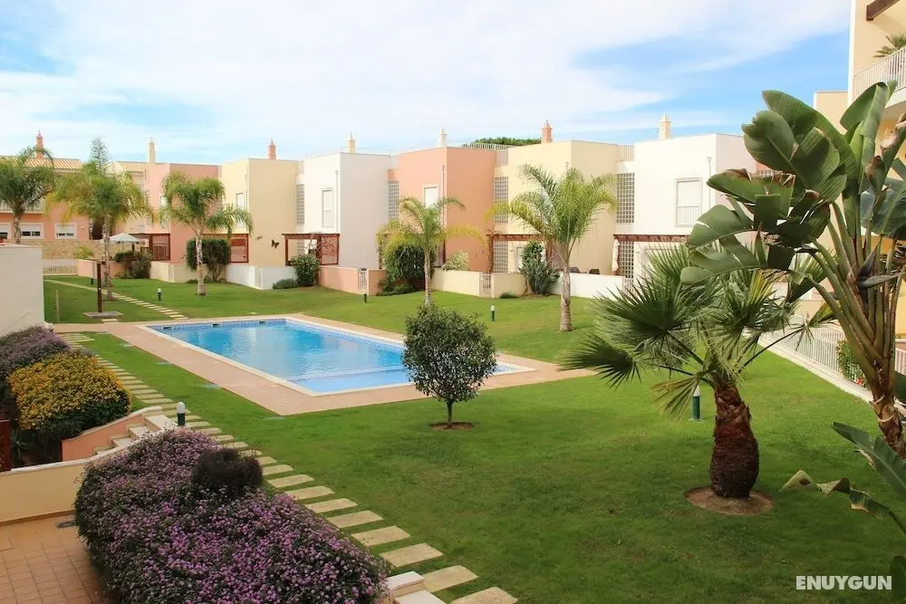 Old Village & Prestige - Oda Manzaraları