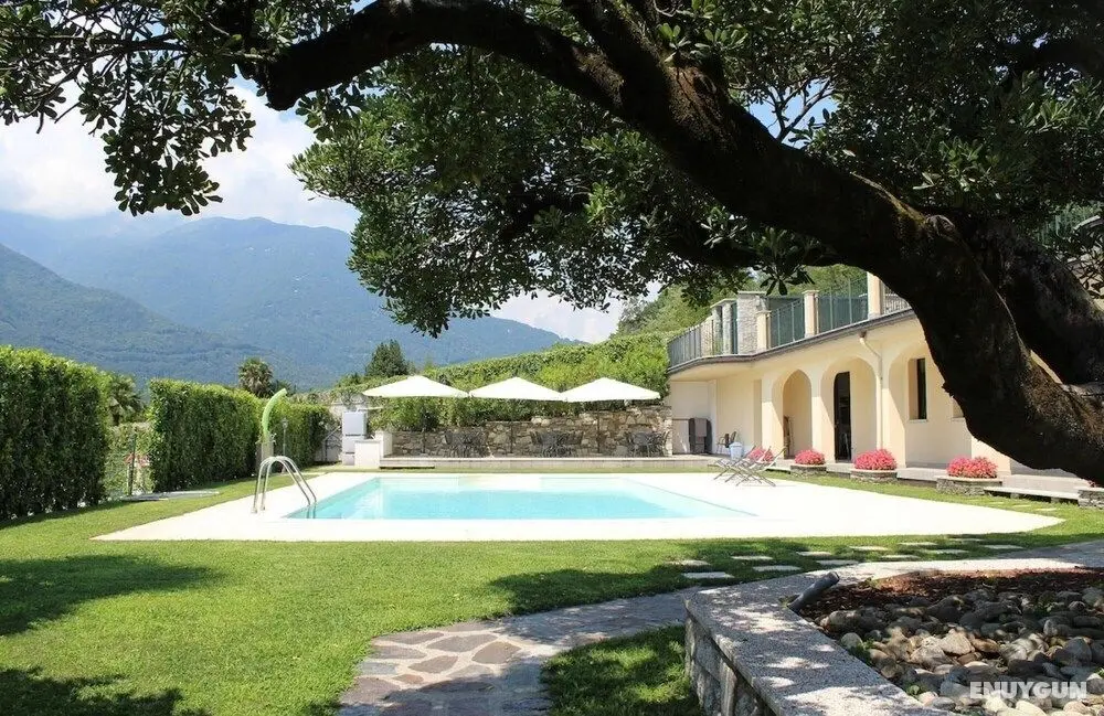 Oleandro 2 Apartment in Mergozzo With Pool - Oda