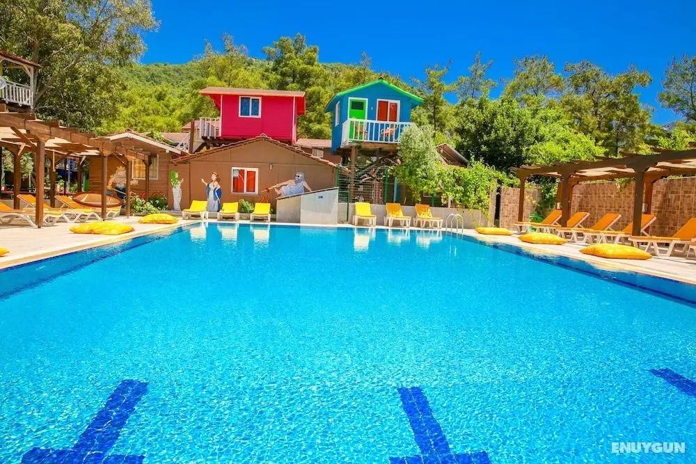 Olimpos Salinas Wooden Houses - Öne Çıkan Resim