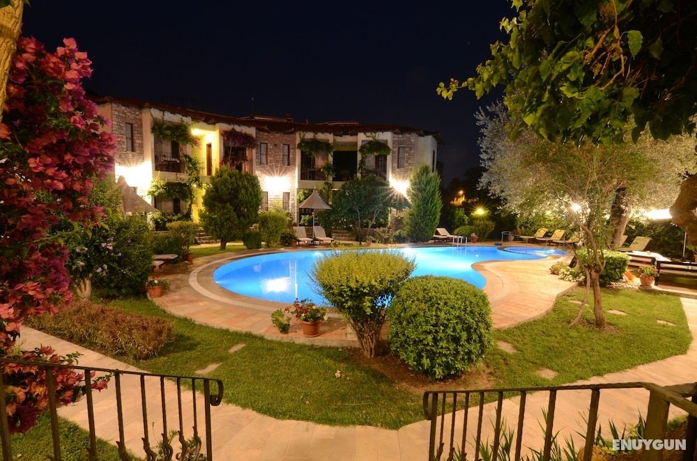Olive Garden Apart Hotel