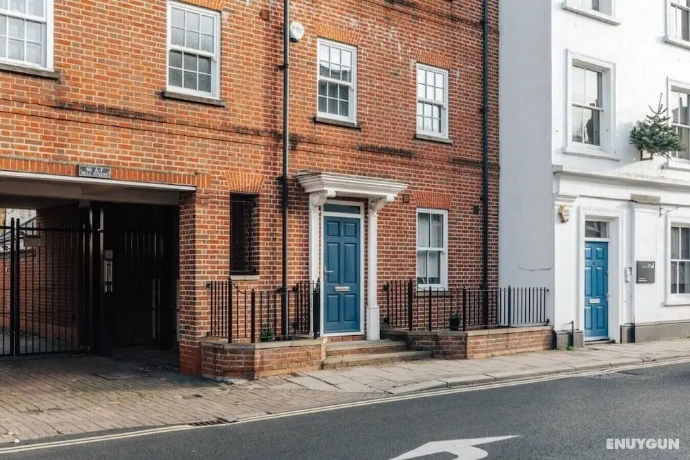 Olive Tale in Henley-on-thames - Oda