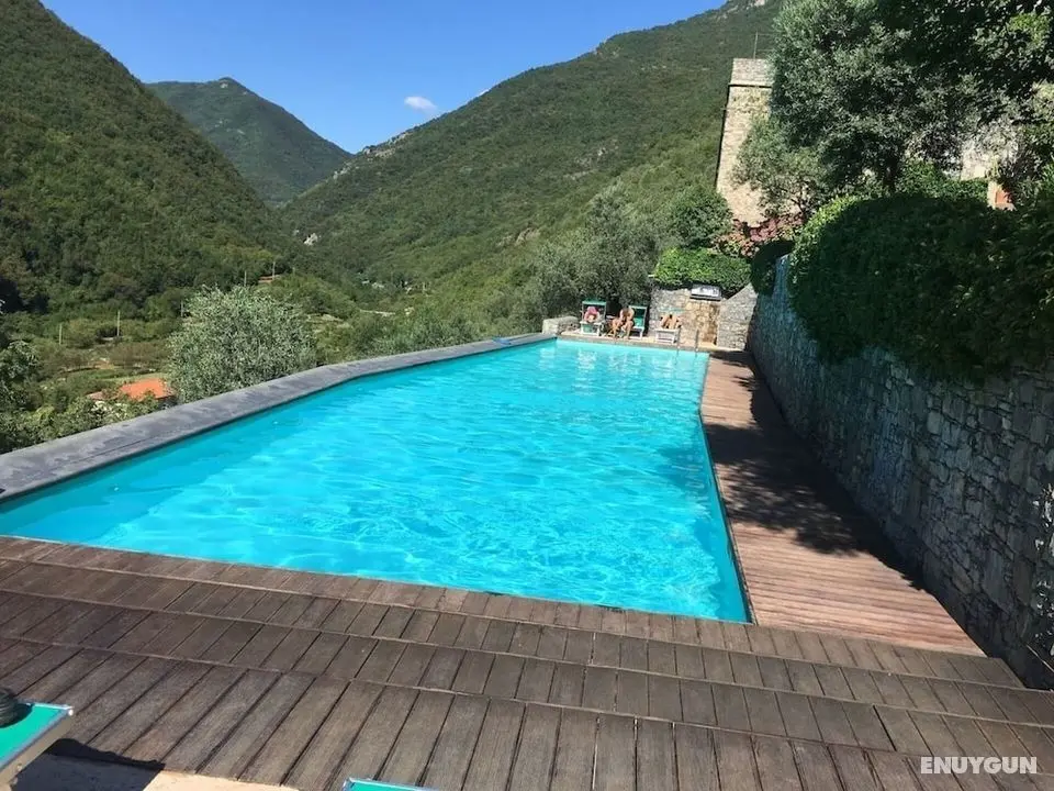 Oliveto Sleeps 4 With Private Garden - Öne Çıkan Resim