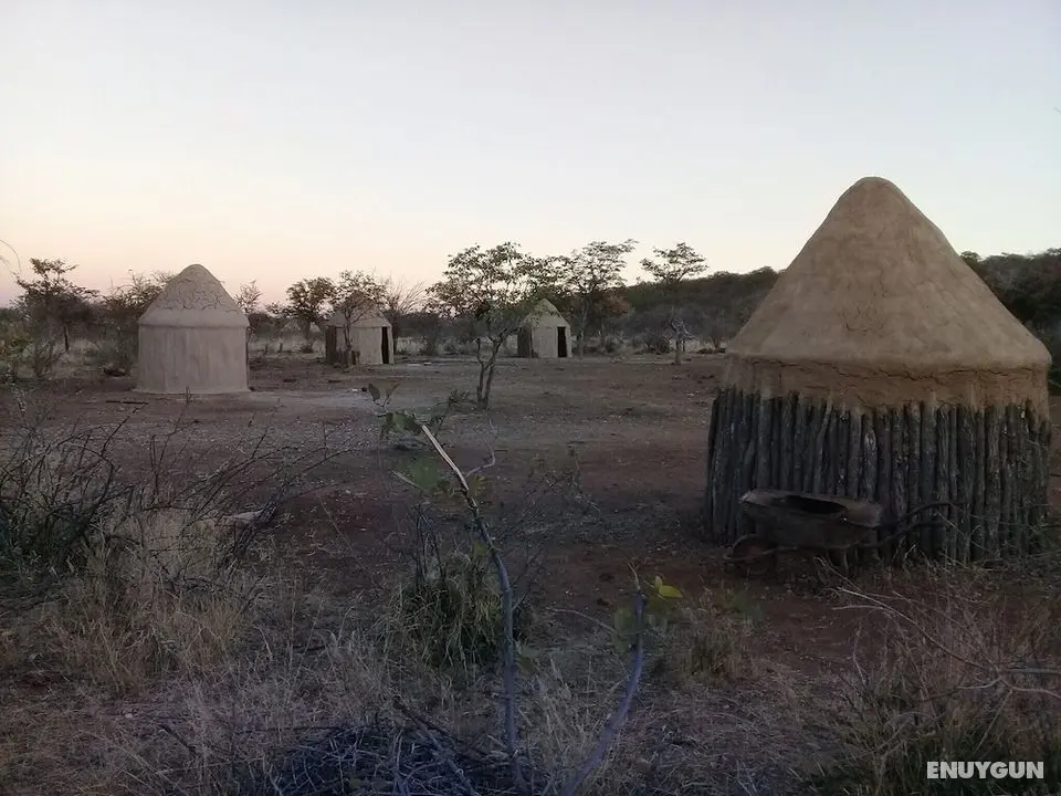 Omapaha Traditional Hut - Öne Çıkan Resim