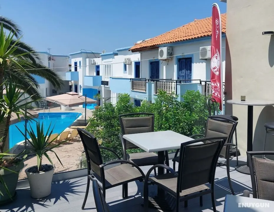 Omega Rooms Anaxos - Yerinde Yemek