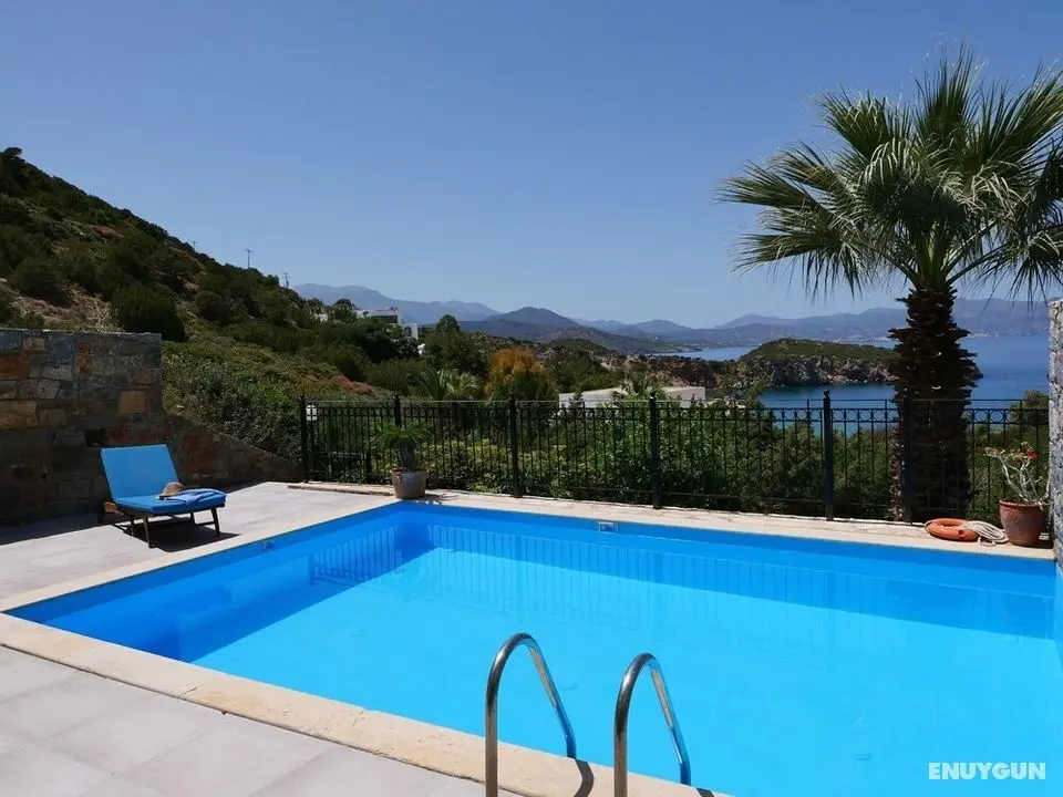 One Bedroom Villa With Private Seawater Pool Just 150 Meters From the sea - Öne Çıkan Resim