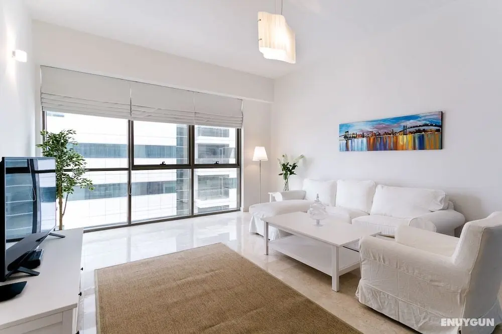 One Perfect Stay - 1BR at Al Murad Tower - Öne Çıkan Resim