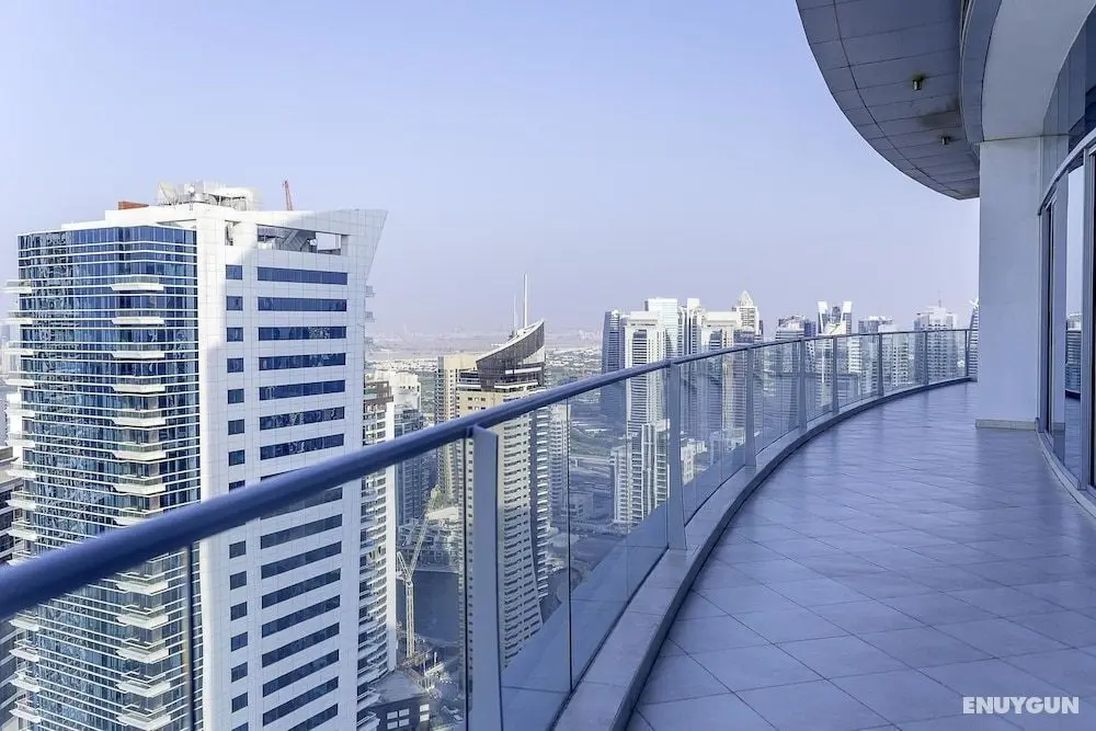 One Perfect Stay - 2BR at Trident Grand - Oda Düzeni