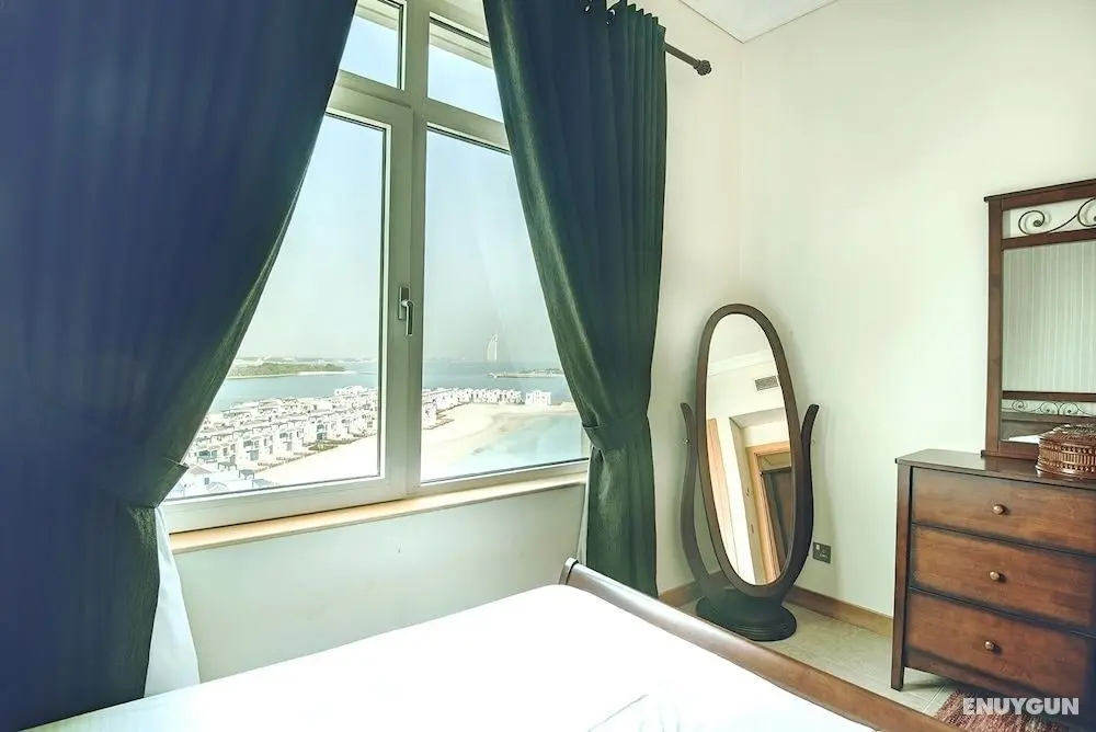 One Perfect Stay - Shoreline 7 - Öne Çıkan Resim