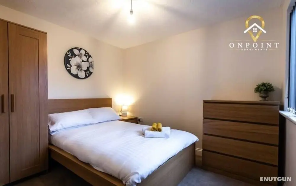 ✰OnPoint - Spacious 2 Bed Apt - FREE Parking✰ - Oda