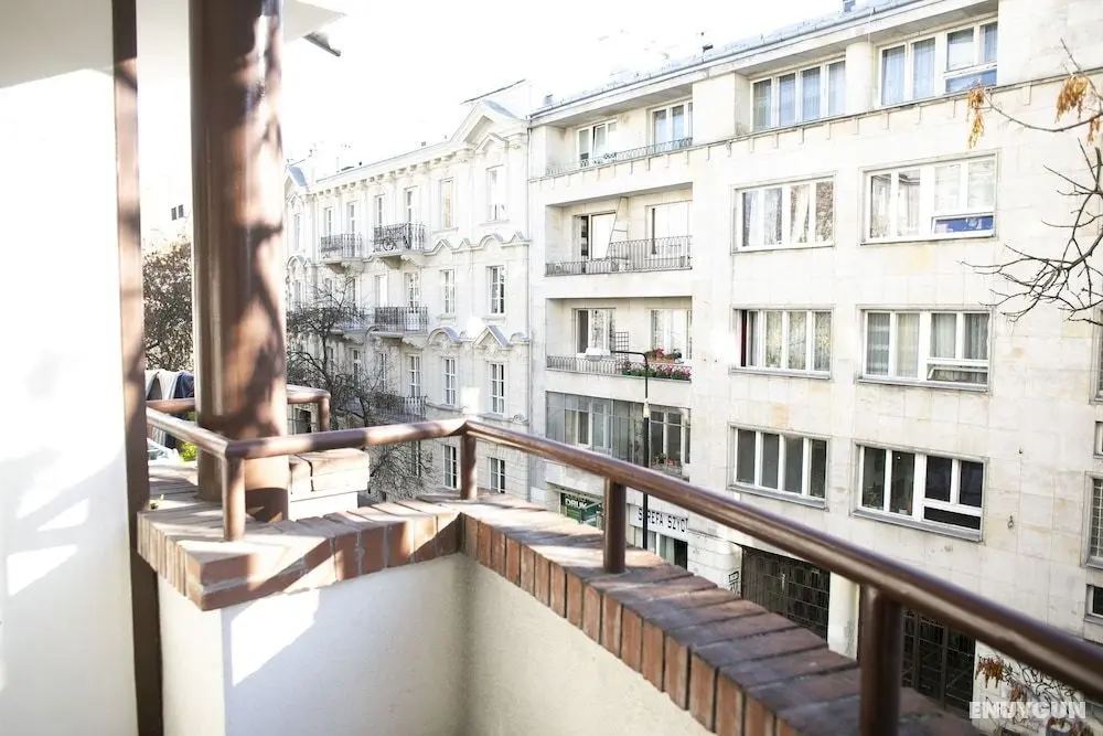 oompH Warsaw Center Well Designed Apt - Dış Mekan