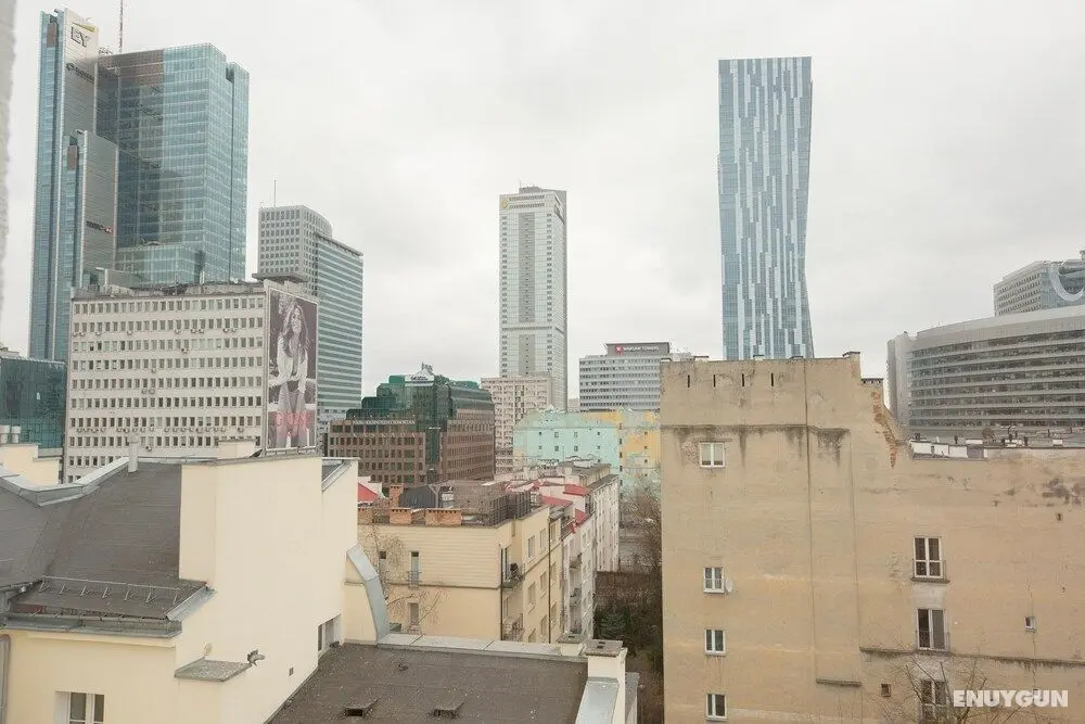 oompH Warsaw Downtown Apartments - Oda Manzaraları