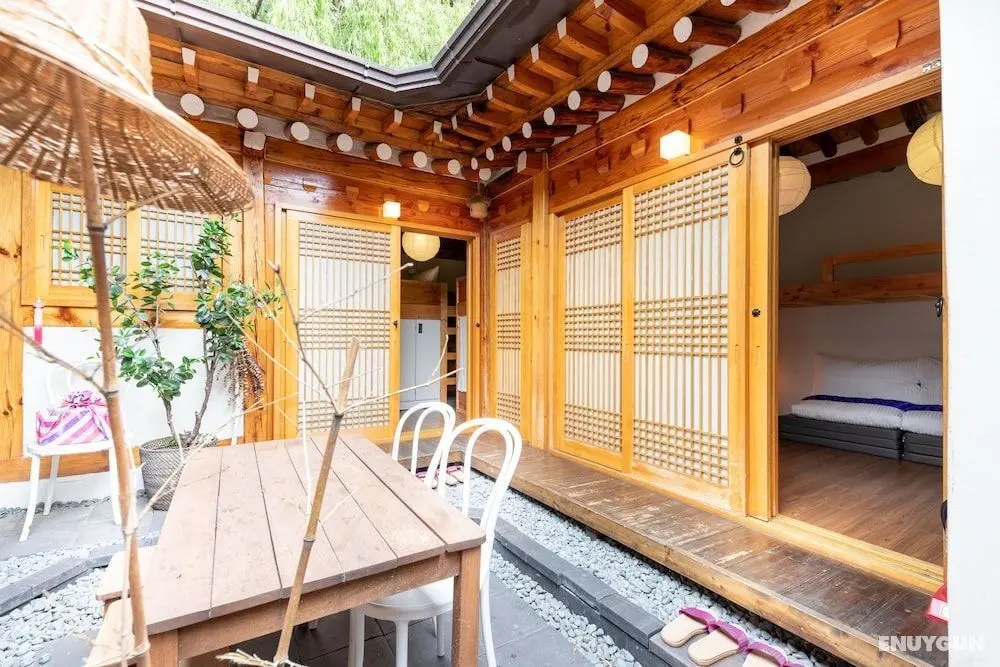 Open Real Luxury Korean Hanok - Oda Düzeni