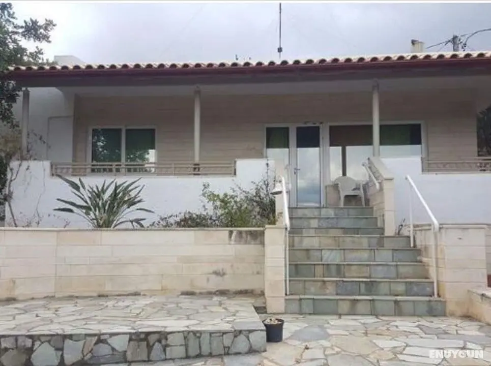 Opulent Villa in Port of Hersonissos With Balcony - Dış Mekan