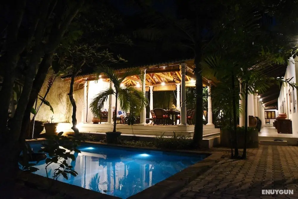 Orchard House - Öne Çıkan Resim