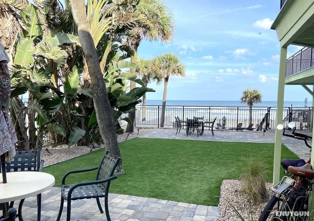 Organic Beach Retreat - Öne Çıkan Resim