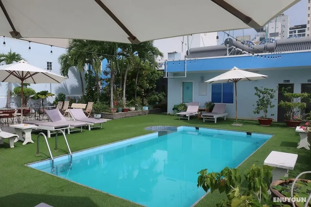Oriental Nha Trang Hotel - Havuz