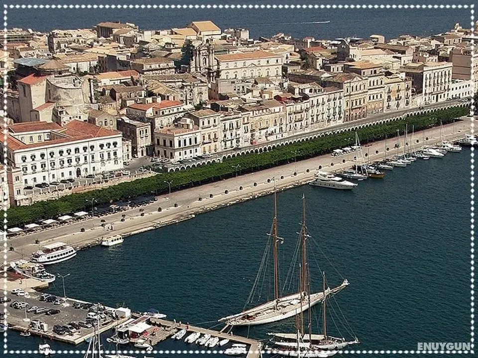 Ortigia Door, Syracuse - Sicily - Mülk Olanakları