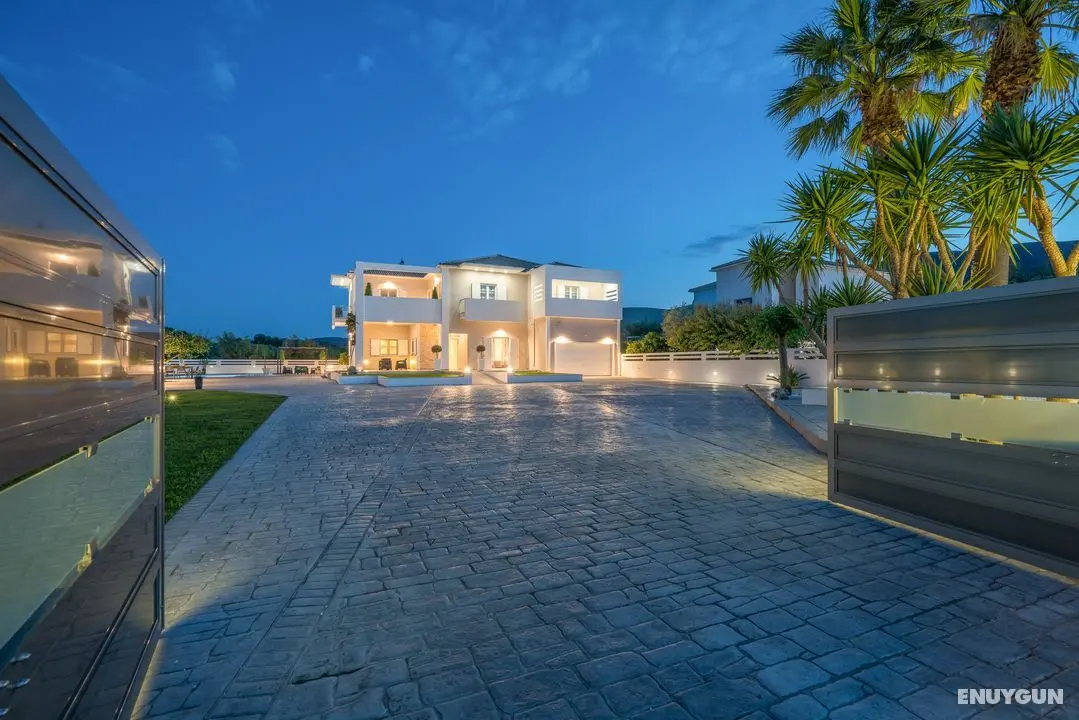 Ostria Luxury Villa - Genel