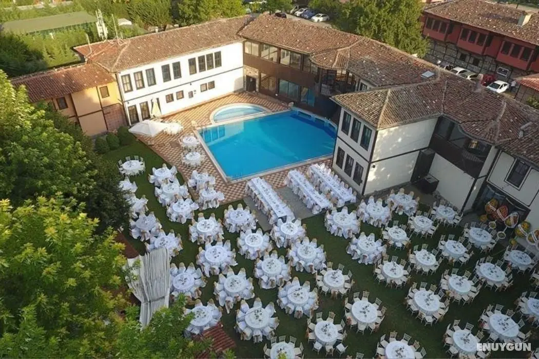 Otantik Club Hotel & Spa - Açık Hava Yemek
