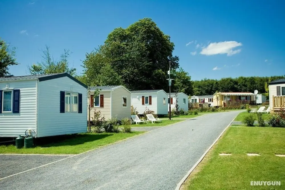 Ouilok - Domaine de Litteau Campsite - Öne Çıkan Resim