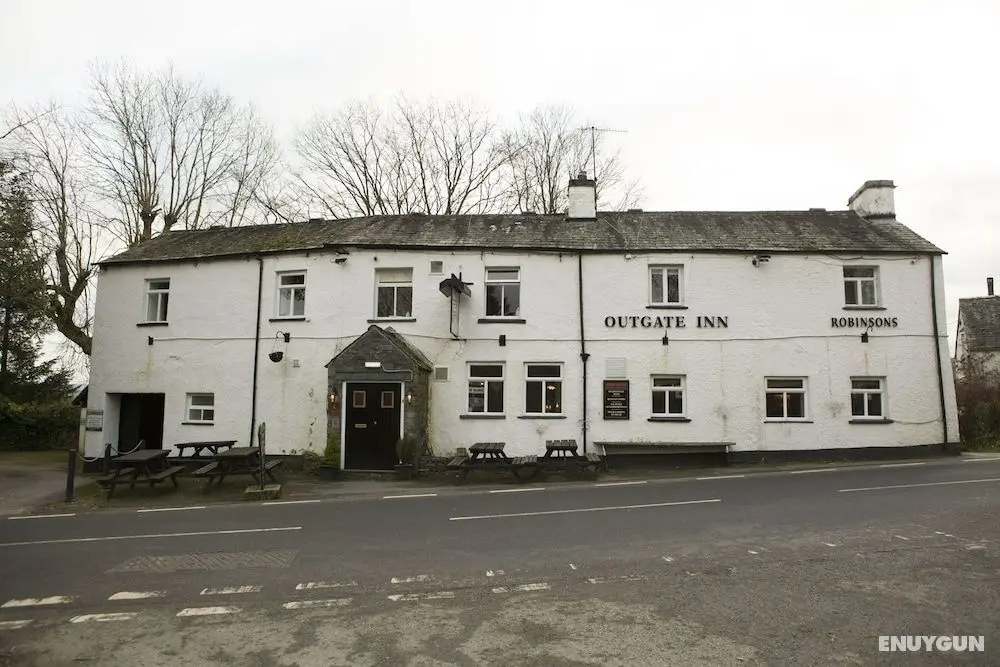 The Outgate Inn - Dış Mekan